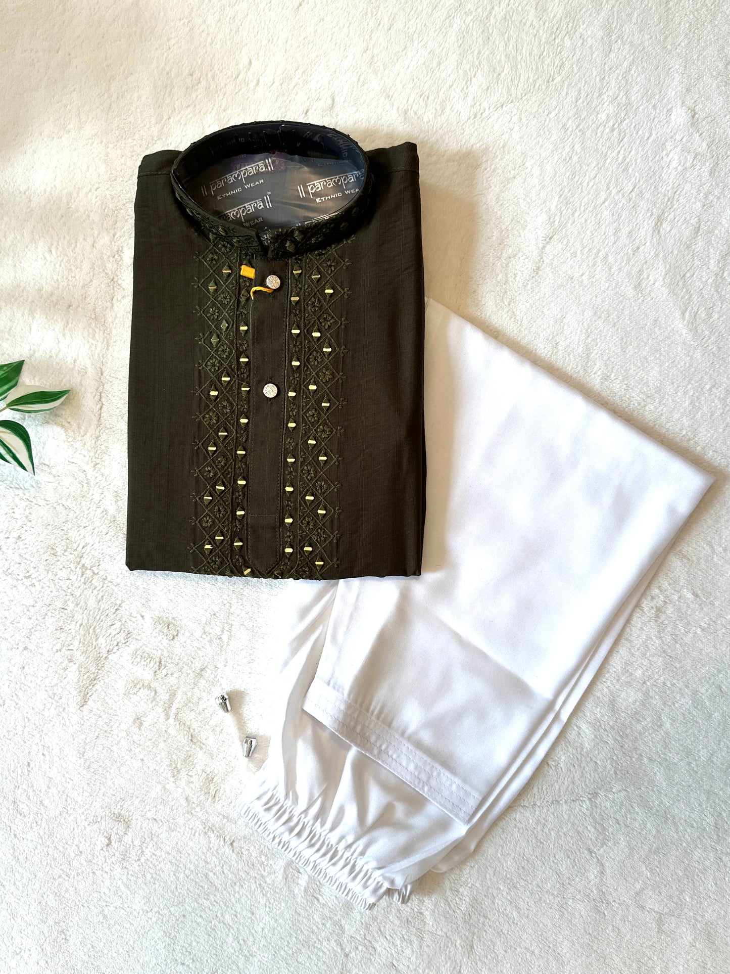 Shop kurta pyjama Indian/pakistani traditional dress for infants, toddlers & kids in Canada