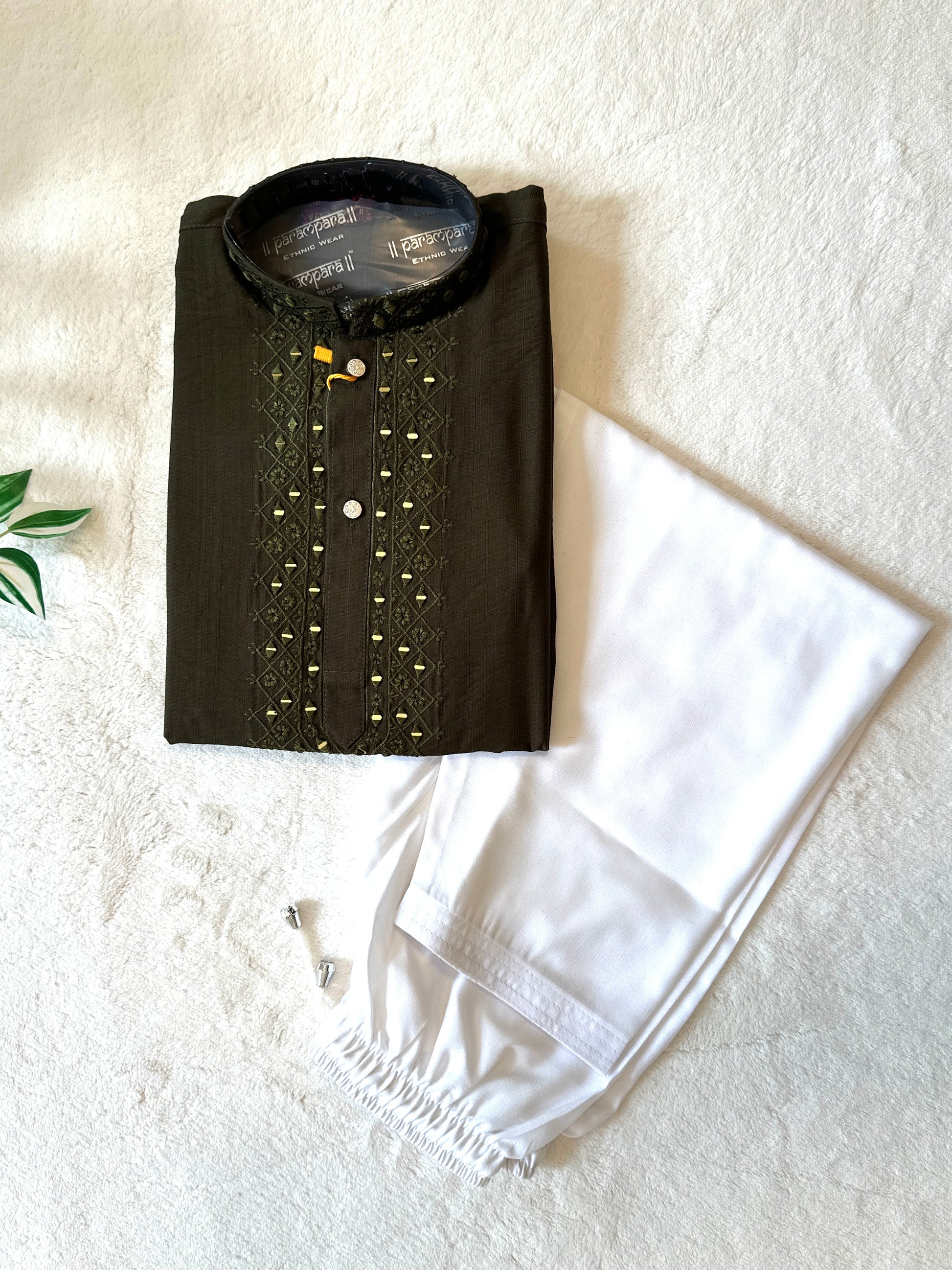 Shop kurta pyjama Indian/pakistani traditional dress for infants, toddlers & kids in Canada