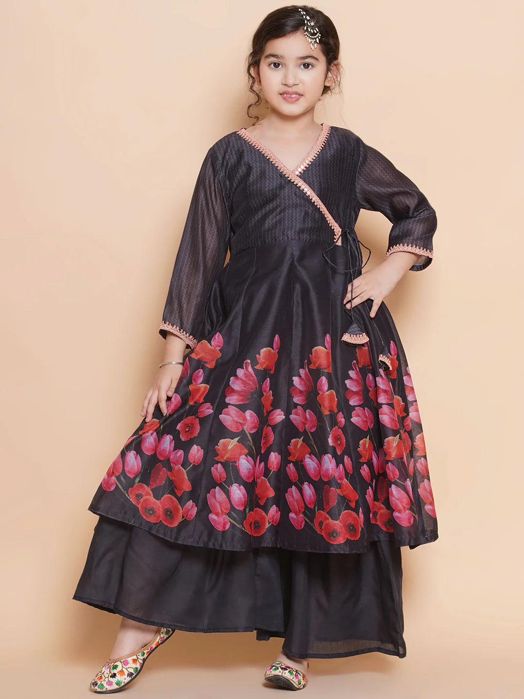 Kids black sharara suit for girls in black. Traditional Indian Pakistani festive ethnic wear for kids in Canada.