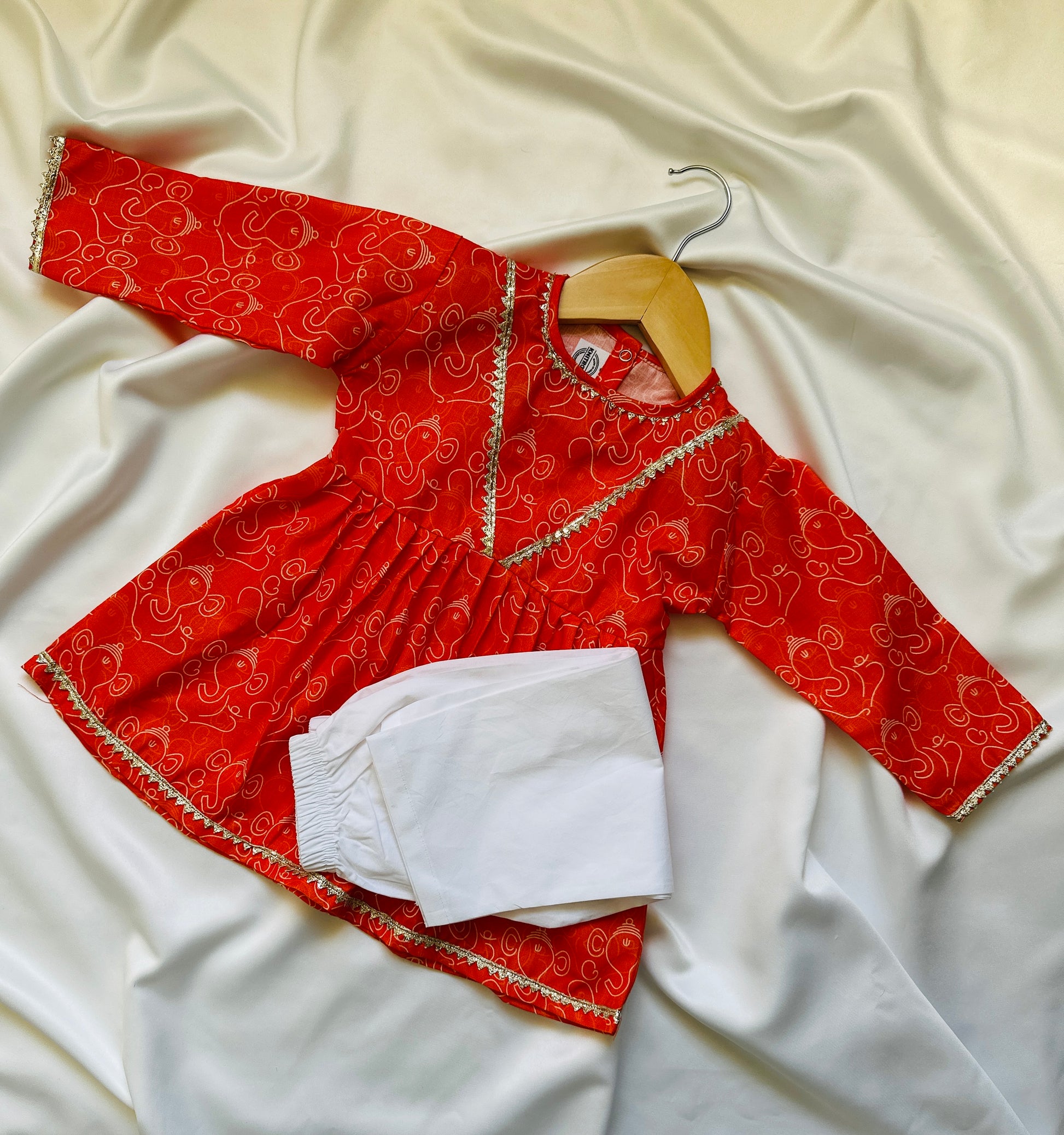 Puja & Diwali Special Dress for little girls, babies and toddlers. Comfortable traditional kids outfit in Canada.