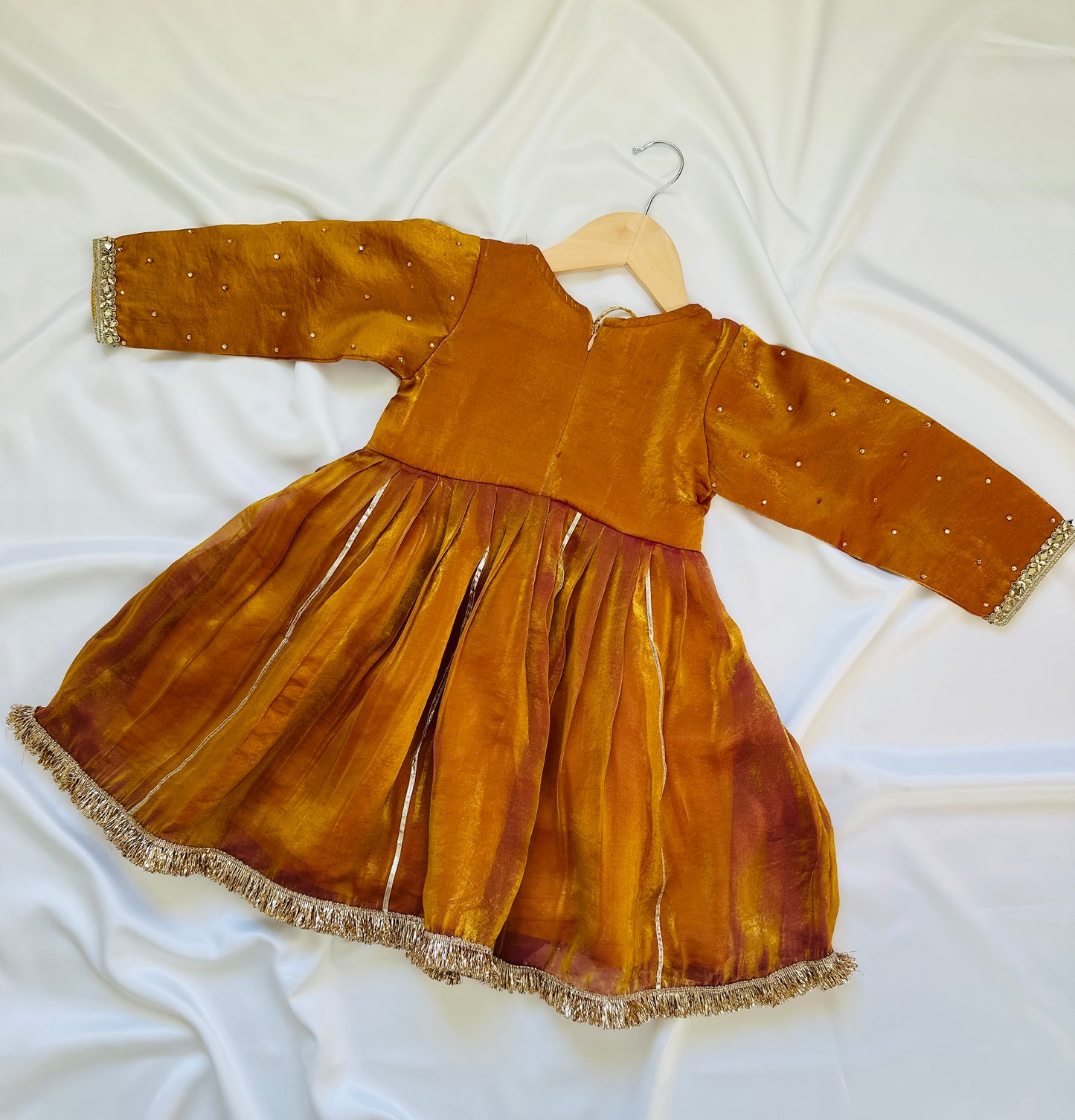 Girls’ Satin Shimmer Frock Pant Dupatta set with lace dupatta. Shop kids Indian outfit in Canada for Diwali, pooja & Dusshera.