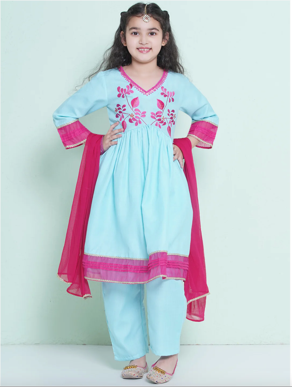 Kids salwar suits and kameez in USA & Canada – shop anarkalis, lehengas, and festive Indian outfits online at mitthukids.ca.