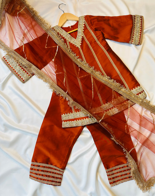 Buy Kids indian pakistani desi ethnic outfit in Canada for Ramadan & Eid.