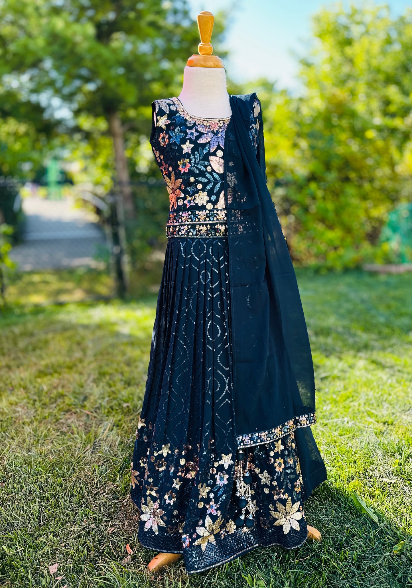 Girls designer lehenga choli in georgette with embroidery, perfect for weddings, Diwali, Navratri & festive wear in Canada.