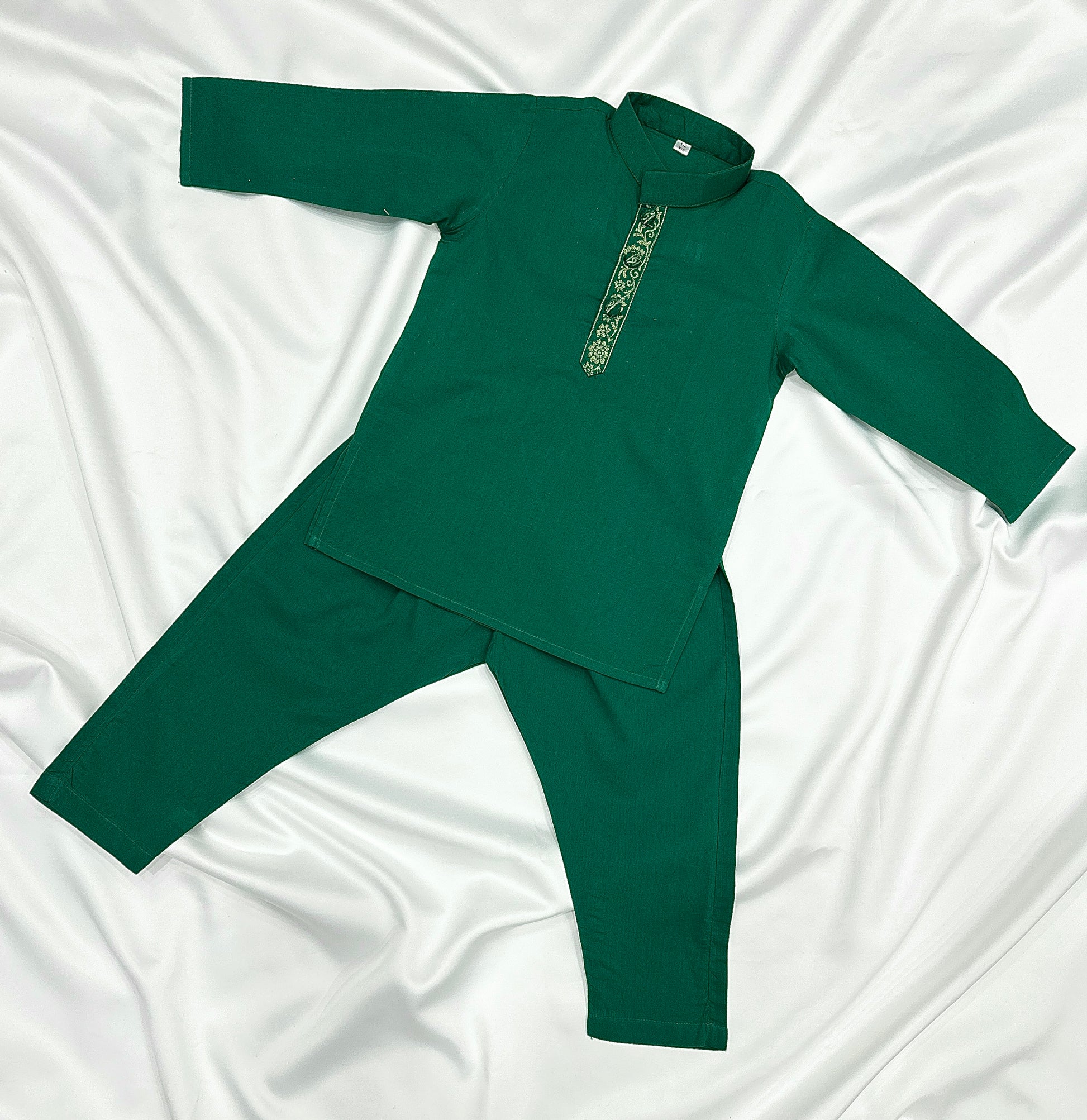 New born, 3 months, 6 months, 1 yr & 2 yr. Infant, New & male. Indian dress, pakistani outfit